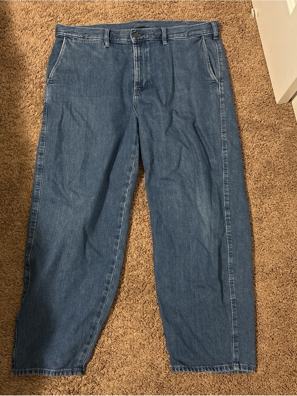 Uniqlo Relaxed Fit Men's Denim Jeans - Medium Blue